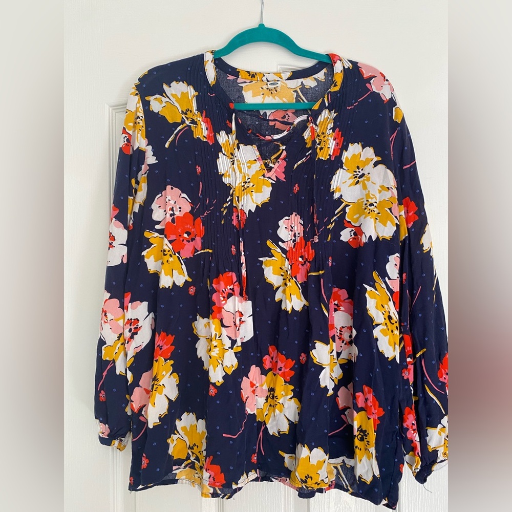 Old navy tunic top